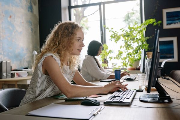 how to become a cloud architect